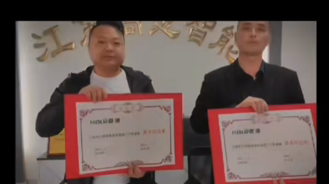##8台激光封边机落户